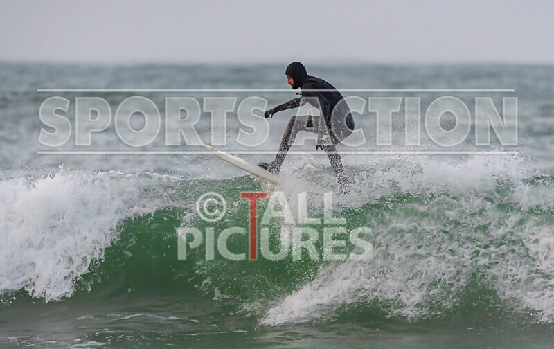 Surfing_New Years Eve 2021-150 - NEW YEARS EVE SURFING 2021