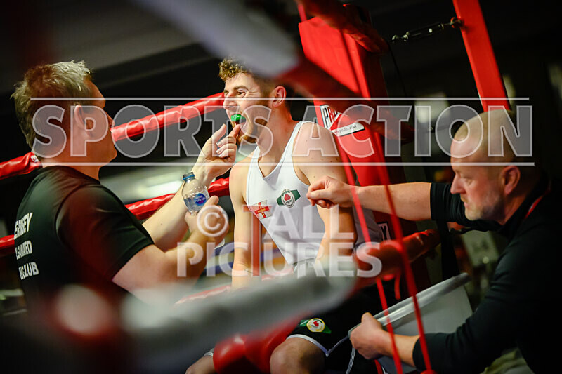 BOUT- 10_Tom Teers v Chung Ting NG-6 - BOUT- 10_Tom Teers v Chung Ting NG