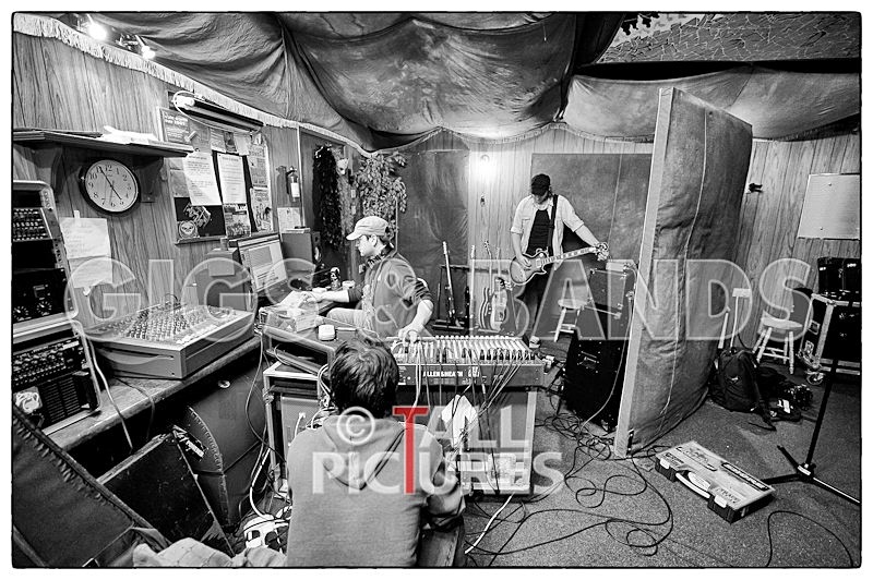 Teaspoonriverneck Studio Session-88_BW - TEASPOONRIVERNECK