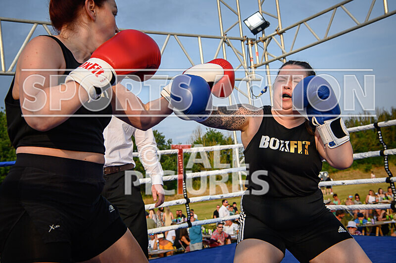 BOUT 10 - Ebony the Mallet Mollet v Lauren Thunder Damage Hallet-28 - BOUT 10 - Ebony 'the Mallet' Mollet v Lauren ' Thunder Damage' Hallet
