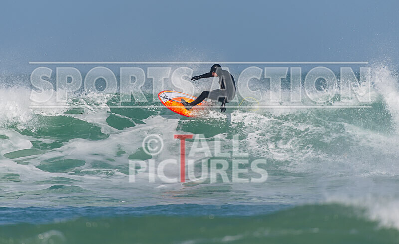 Vazon Surfing_12-03-2022-5 - SURFING AT VAZON BAY GUERNSEY