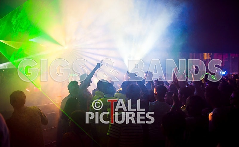 Guernsey Festival Scene-74 - THE GUERNSEY FESTIVAL ATMOSPHERE AND SCENE