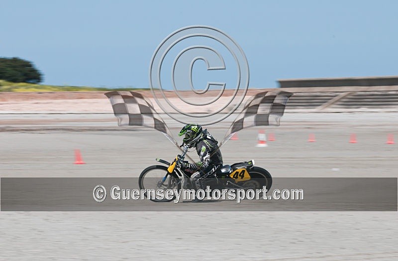 Sand Ace_2010-111 - SAND ACE 2010