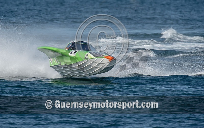 Powerboat Racing_03-08-2013-2 - RACE-8 NORTH BEACH OUTER