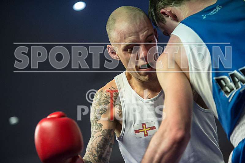 Bout - 8_Nathan Green v Joe Dennison-25 - Bout - 8_Nathan Green v Joe Dennison