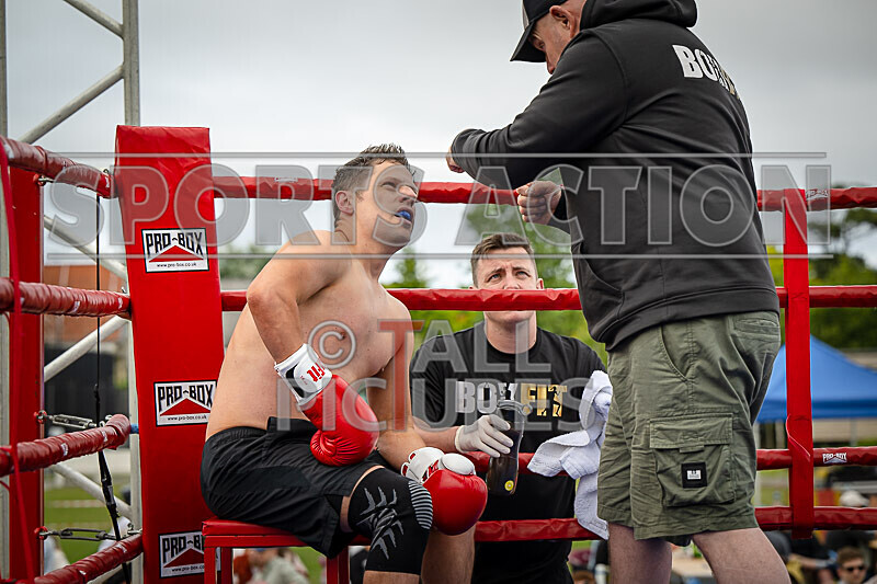 BOUT 10 Gareth the Marksman Morgan v Callum the Cannon Beausire-47 - BOUT 10- Gareth 'the Marksman' Morgan v Callum 'the Cannon' Beausire
