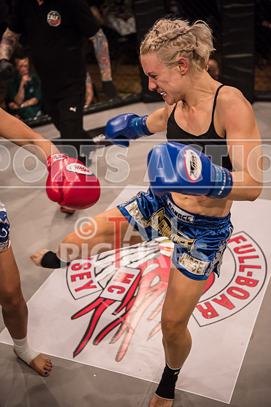 Hannah Jacques v Katherine Paes-6 - BOUT-5 Hannah Jacques v Katherine Paes