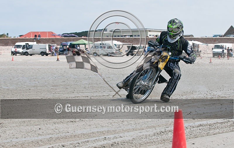 Sand Ace_2010-25 - SAND ACE 2010