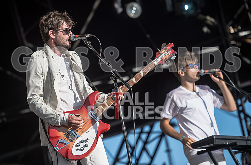 The Klaxons-1 - THE KLAXONS