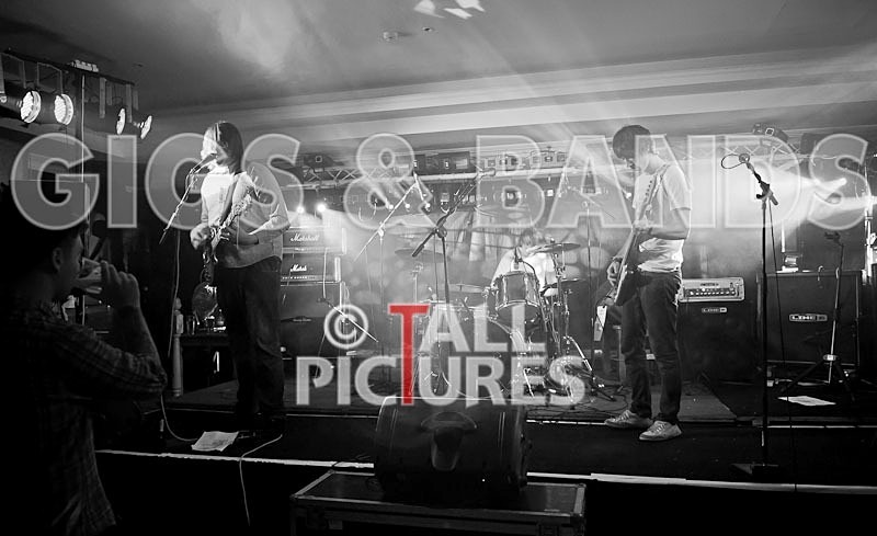 The Deadbeats-2 - THE DEADBEATS