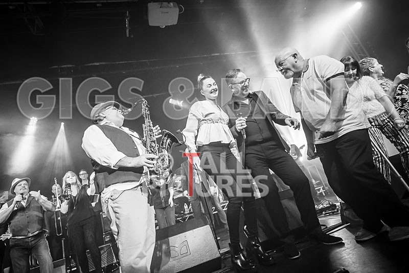 Harry Dean Junior and the New Breed-36 - HARRY DEAN JUNIOR AND THE NEW BREED