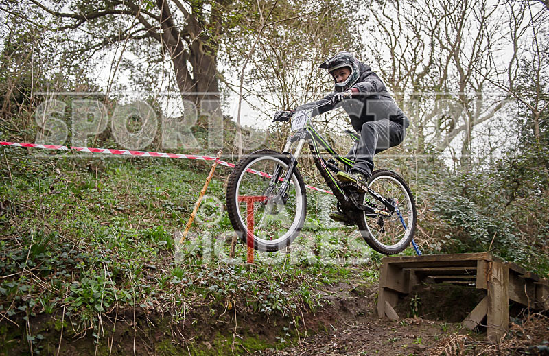 MTB_Downhill 2015_Round-1-53 - DOWNHILL SERIES 2015_ROUND-1