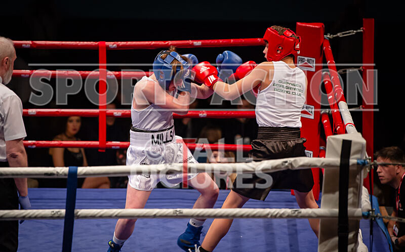 Bout 1_Josh Lazaro v Ben Mills-19 - Bout 1_Josh Lazaro v Ben Mills