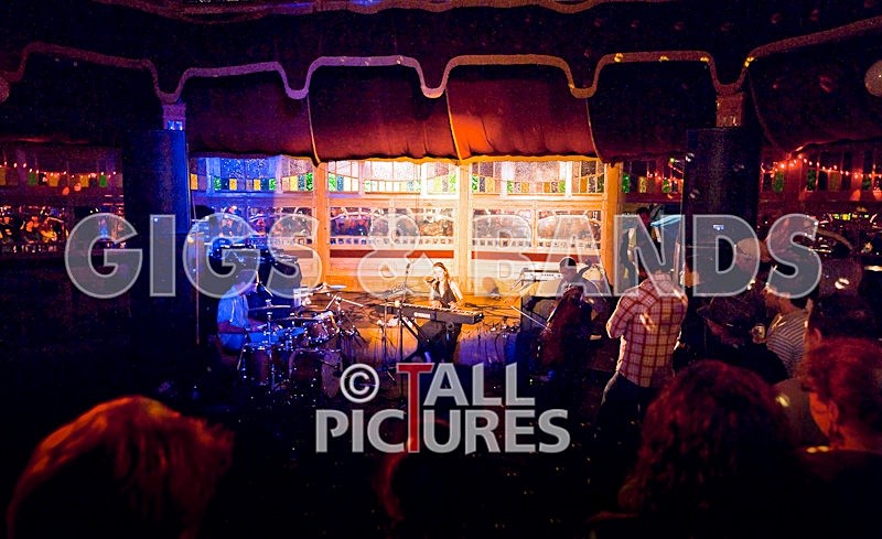 Emily Loizeau-2 - EMILY LOIZEAU