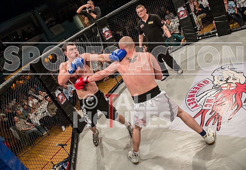 Cage Fighting_2012_Bout 4-45 - BOUT-4