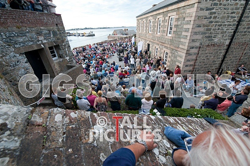 Castle Nights-7 - CASTLE CORNET MUSIC NIGHTS 2010