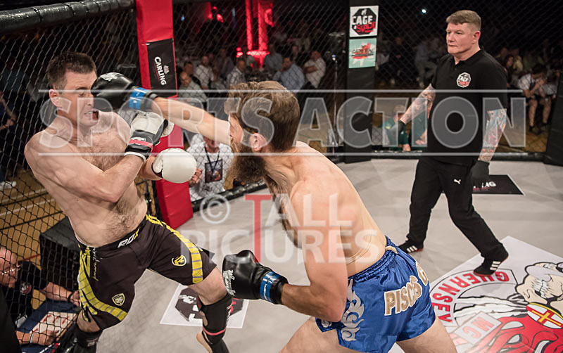 Will Edinburgh v Jacek Pazola-20 - BOUT 4 Will Edinburgh v Jacek Pazola