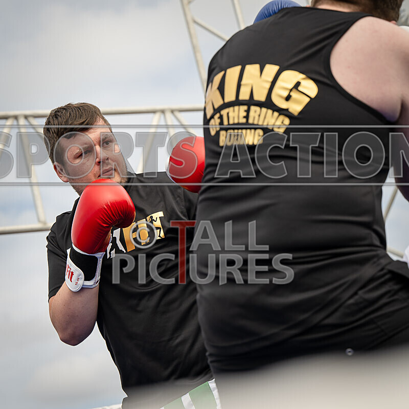 BOUT 1- Iron Mike Carre v Martin in Need of Help-30 - BOUT 1- 'Iron' Mike Carre v Martin 'in Need of' Help