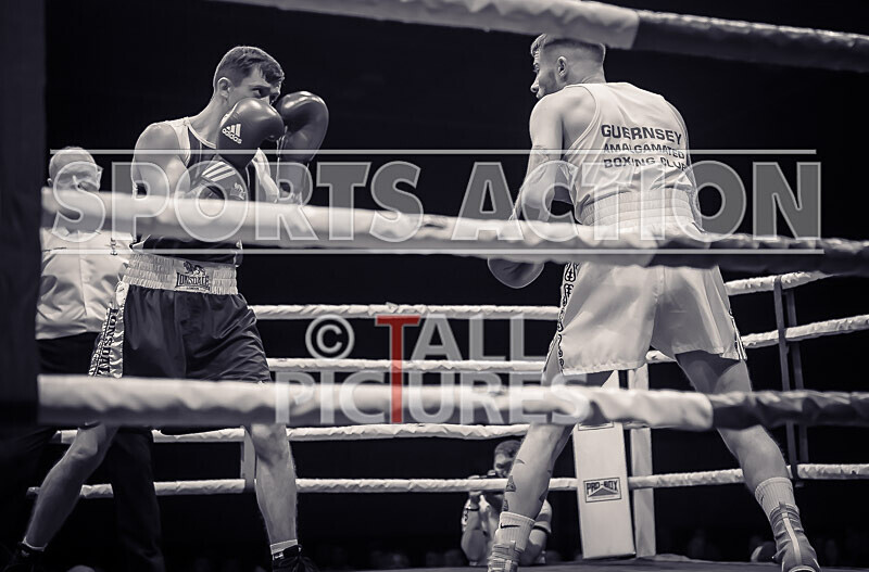 BOUT 5- Scott Little v Corey Rivers-31 - BOUT 5: Scott Little v Corey Rivers