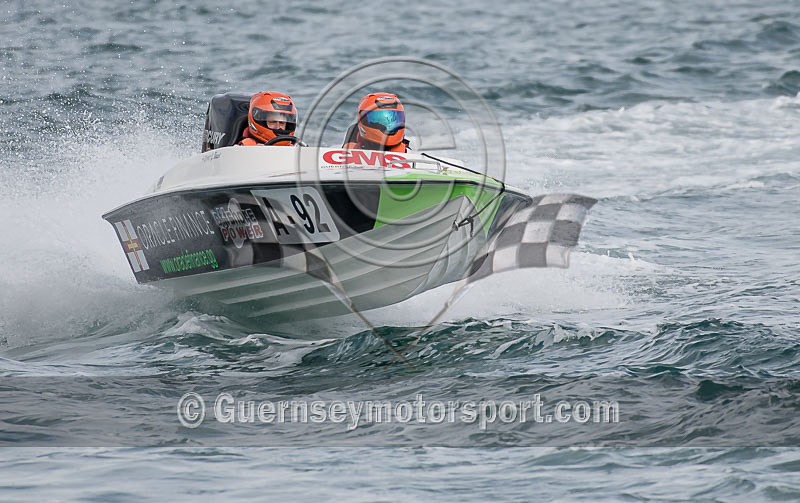 Powerboats_09-10-2016-64 - GPA STANLEY GIBBONS SERIES_RACE-10