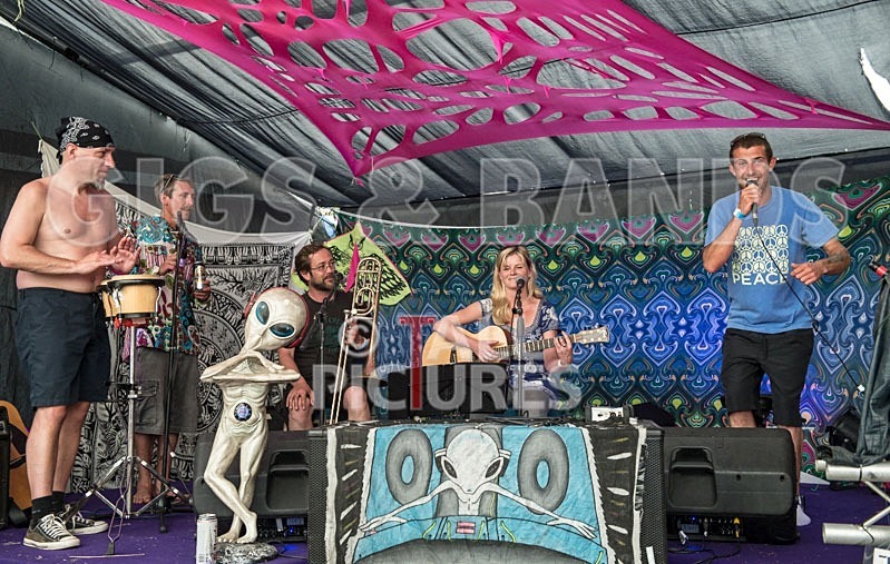 Chaos Peace Tent_2013-70 - CHAOS 2013... THE PEACE TENT