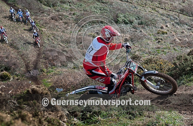2-Day Trials_2012-102 - 2-DAY TRIALS 2012