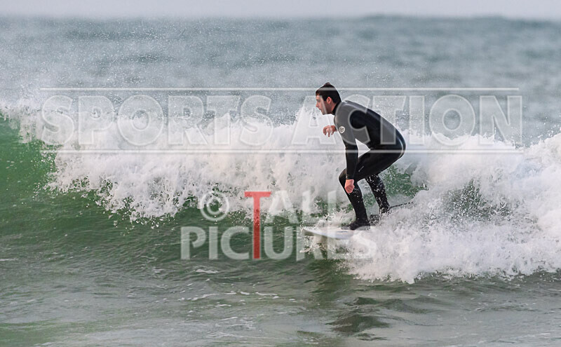 Surfing_New Years Eve 2021-152 - NEW YEARS EVE SURFING 2021