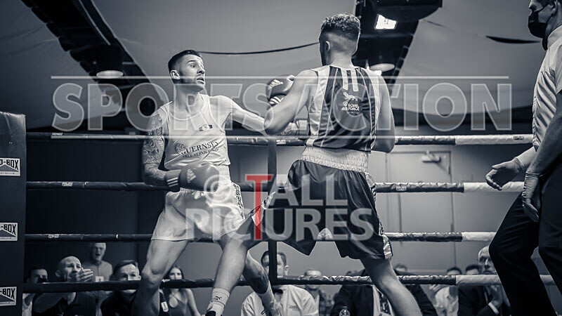 BOUT 5_Scott Little v Ethan Crozier-32 - BOUT 5_Scott Little v Ethan Crozier