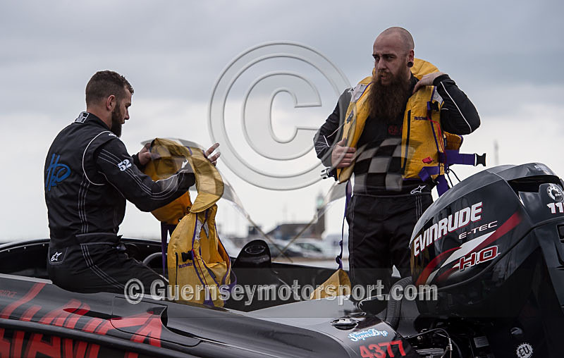 Powerboat Racing 2014_Race-1-94 - RACE-1 NORTH BEACH OUTER