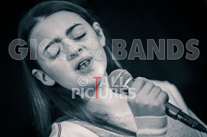 SoPM Christmas Gig_2019_SOLO-16 - SoPM CHRISTMAS GIG 2019_SOLO ACTS