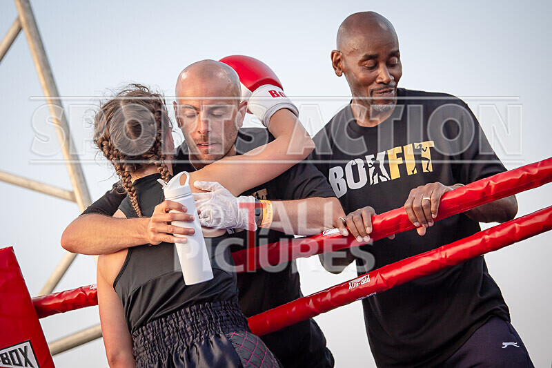BOUT 13 - Jo -the Hammer- Wheatley v Fran -the Force- Field-51 - BOUT 13 - Jo 'the Hammer' Wheatley v Fran 'the Force' Field