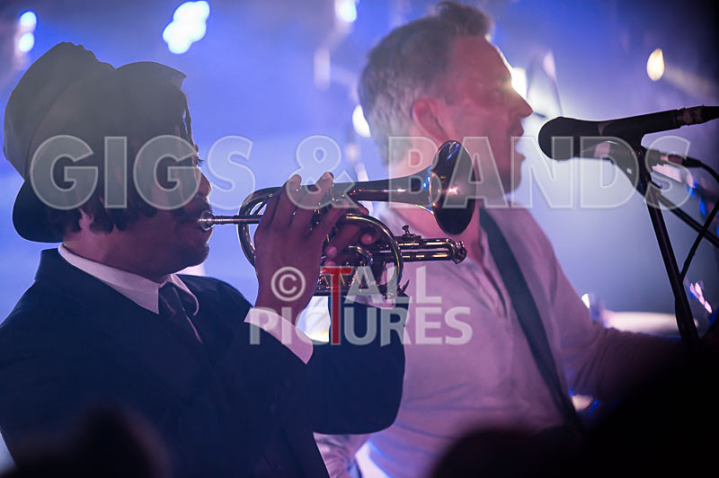 Ray and the Guns-58 - RAY AND THE GUNS