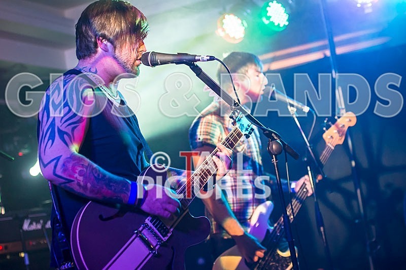 2 Minutes 2 Late-131 - 2 MINUTES 2 LATE