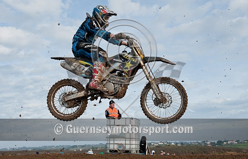 Moto-X_12-11-11-65 - MOTO-X_12-11-2011