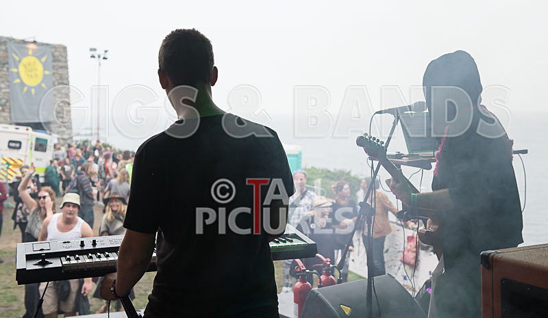 The Devil and the Deep-7 - THE DEVIL AND THE DEEP