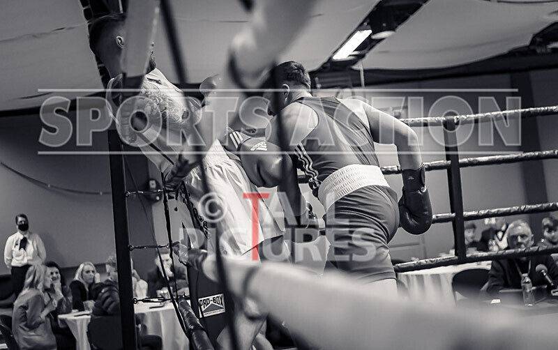 BOUT 7 - Scott Little v Ethan Jones-19 - BOUT 7 - Scott Little v Ethan Jones