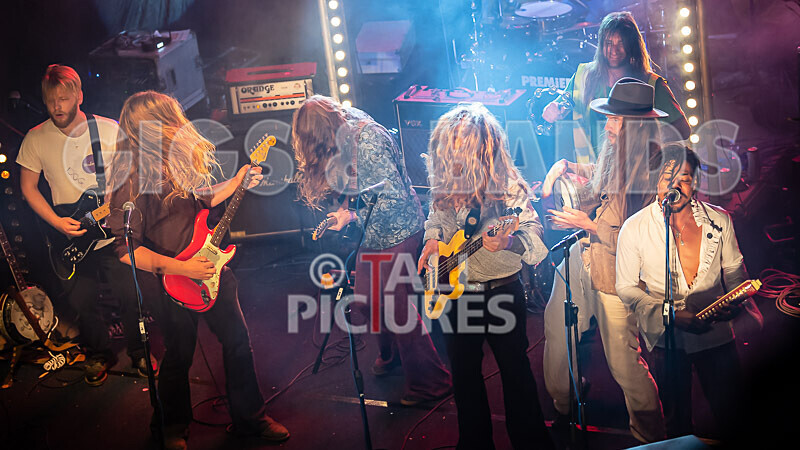 The Recks-916 - THE RECKS