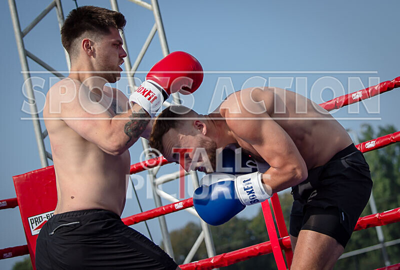 BOUT 3 - Josh -All the Way- Gray v Ed -No Fear- Sebire-27 - BOUT 3 - Josh 'All the Way' Gray v Ed 'No Fear' Sebire