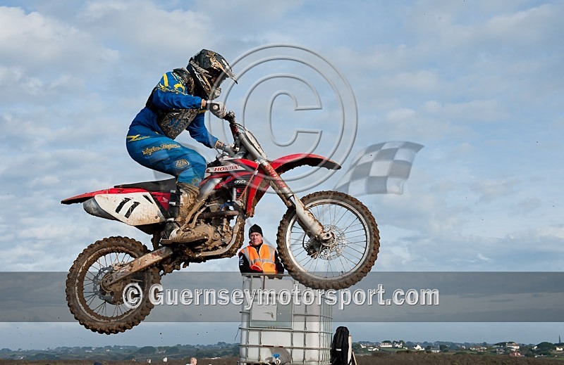 Moto-X_12-11-11-22 - MOTO-X_12-11-2011