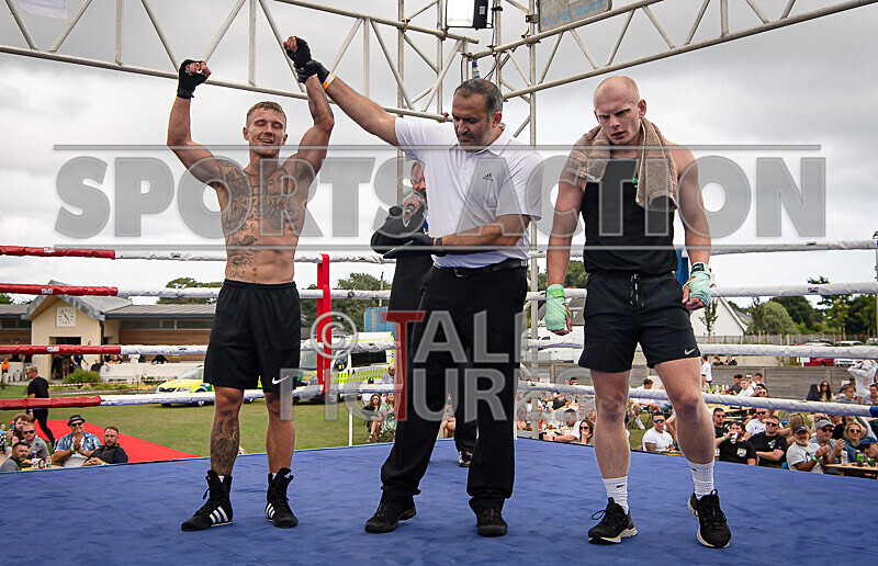 BOUT 6- Jason Danger Mouse Enticott v Martin the Granite Man Savident- - BOUT 6- Jason 'Danger Mouse' Enticott v Martin 'the Granite Man' Savident