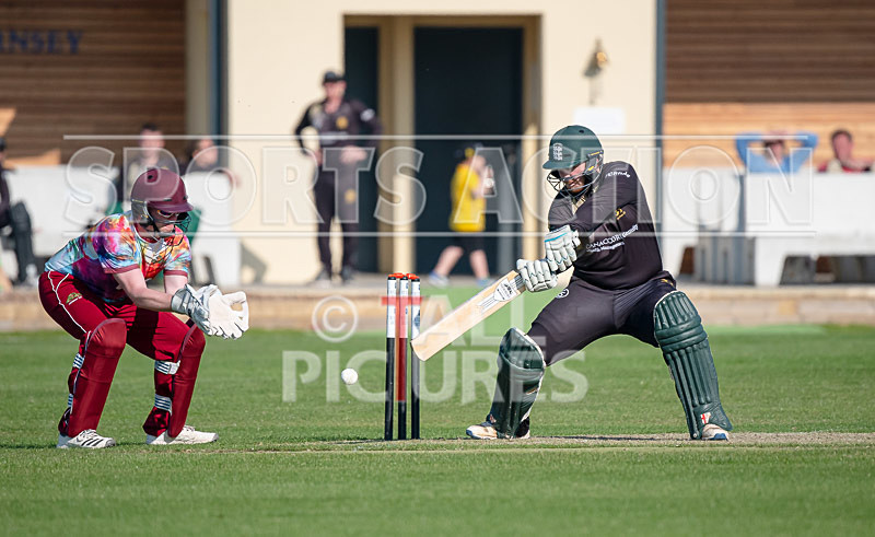Cannaccord Griffins v Sparsholt-17 - CANNACCORD GRIFFINS v SPARSHOLT
