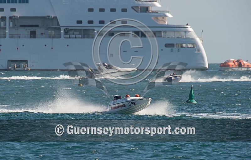 Powerboat Race_25-08-2013-16 - RACE-11 NORTH BEACH