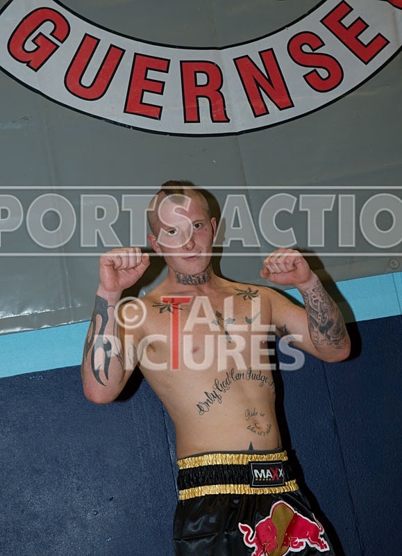 Lock-in Guernsey_2013_Scene-8 - THE WEIGH-INS & ATMOSPHERE