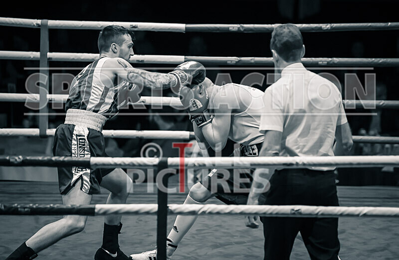 Bout 16_Mason Smale v Liam Fox-33 - Bout 16_Mason Smale v Liam Fox