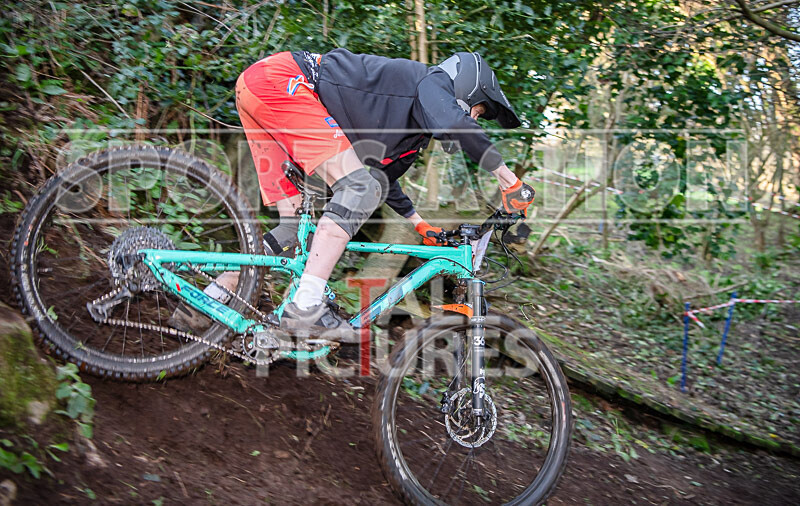 MTB Downhill_19-01-2020-18 - MTB WINTER DOWNHILL 2020_ROUND-2