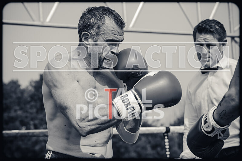 BOUT 2 - Roland 30 Seconds Archer v Sam Heart Breaker Catto-13 - BOUT 2 - Roland '30 Seconds' Archer v Sam 'Heart Breaker' Catto