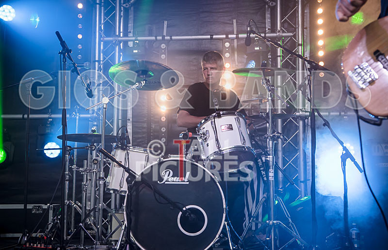 The Smooth Hounds-42 - THE SMOOTH HOUNDS