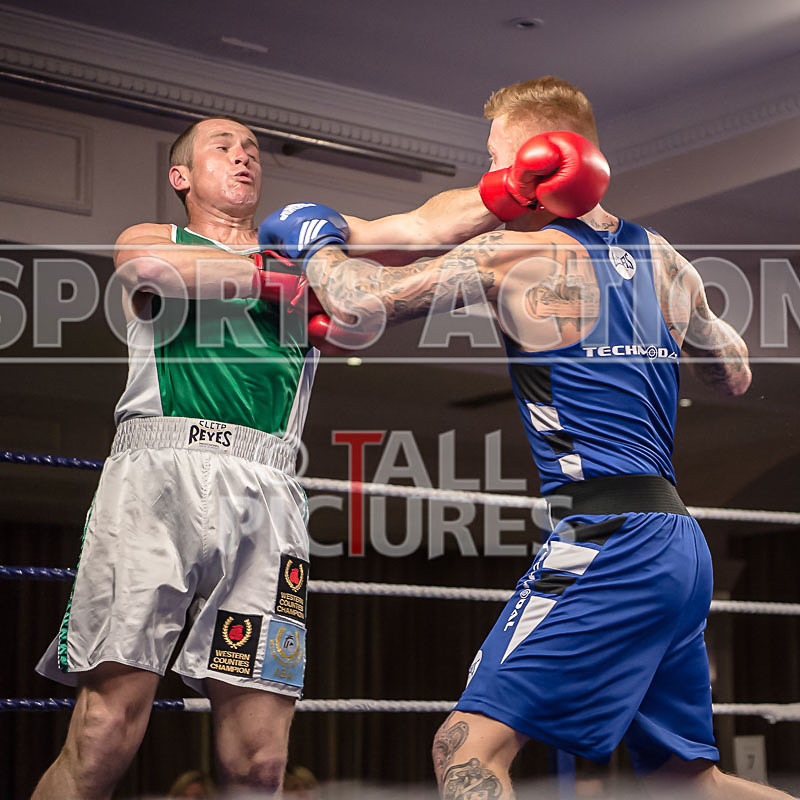 Bout-10_Matt Jennings v Mason Holmes-29 - Bout - 10_Matt Jennings v Mason Holmes