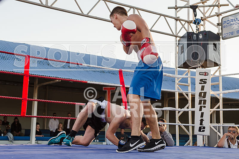 Open Air Boxing_2015_Bout-9-24 - BOUT-9