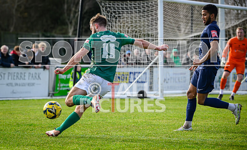 GFC v Binfield FC-68 - GFC v BINFIELD FC